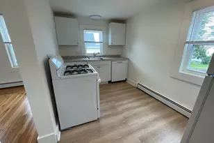63 Stewart St, Quincy, MA 02169 - Photo 1