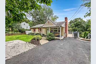 204 Hartford St, Natick, MA 01760 - Photo 1