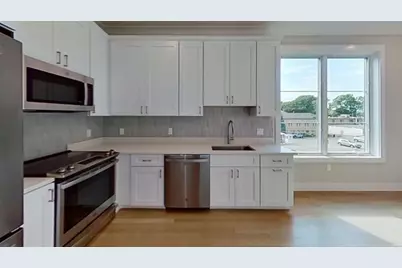 104-106 Warren St. #3, Boston, MA 02135 - Photo 1