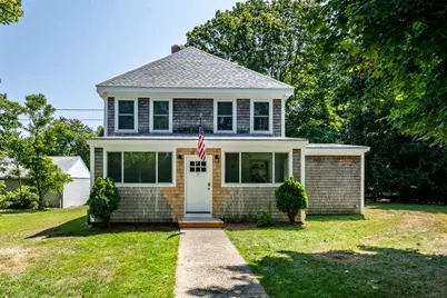 5 Bradford Ave, Kingston, MA 02364 - Photo 1