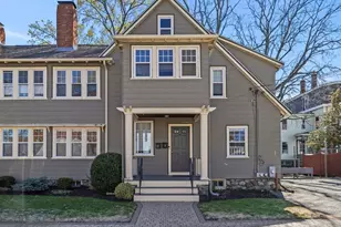 9 Cottage Park, Melrose, MA 02176 - Photo 1