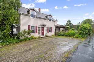 19 Hawkes St, Marblehead, MA 01945 - Photo 1