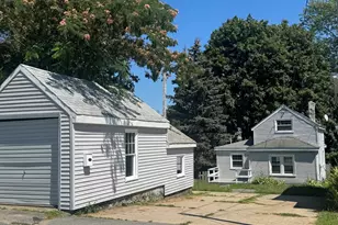 40 Clancy St, Swansea, MA 02777 - Photo 1