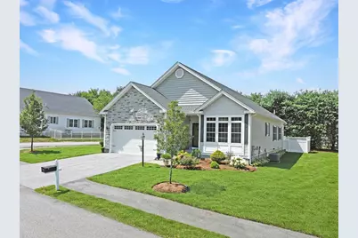 23 Country Club Cir #23, Methuen, MA 01844 - Photo 1