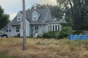 41 James Ave, Swansea, MA 02777 - Photo 1