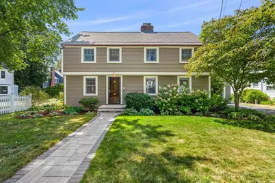 4 Miles Standish Rd, Marblehead, MA 01945 - Photo 1