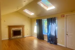 69 Keddy St, Springfield, MA 01109 - Photo 1