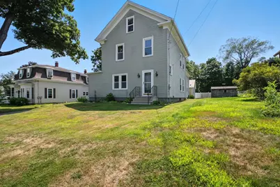 15 Lincoln, Brookfield, MA 01506 - Photo 1
