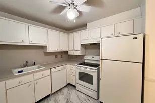 100 Grandview Ave, Quincy, MA 02170 - Photo 1