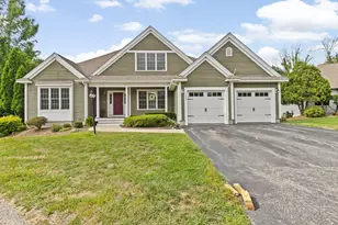 11 Silver Brook Ln, Norwell, MA 02061 - Photo 1