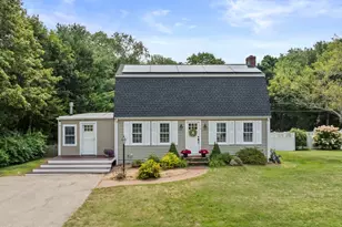 112 Woodlawn Cir, Marshfield, MA 02050 - Photo 1