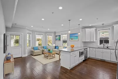 407 Pleasant St. #1A, Melrose, MA 02176 - Photo 1