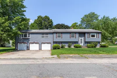 109 Dunnbrook Rd, East Brookfield, MA 01515 - Photo 1