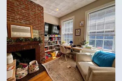 85 Philllips #C, Boston, MA 02114 - Photo 1