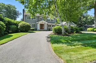425 Inverness Ln, Longmeadow, MA 01106 - Photo 1