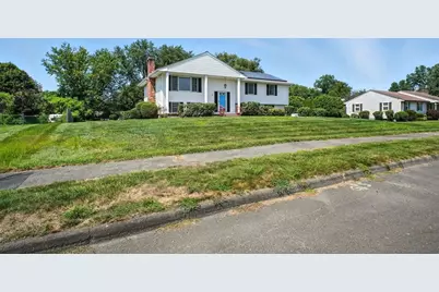 35 Danny Ln, Agawam, MA 01001 - Photo 1