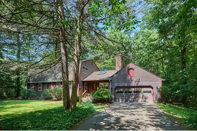 127 Pomeroy Meadow Rd, Southampton, MA 01073 - Photo 1