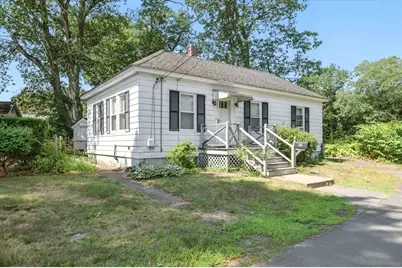 49 Glenwood Rd, Lynn, MA 01904 - Photo 1