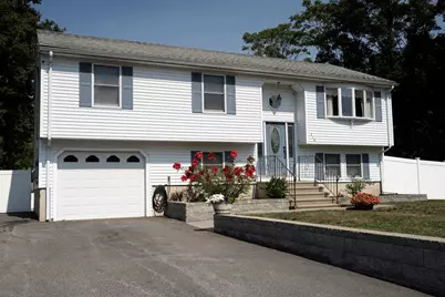 218 Dunbar St, Taunton, MA 02780 - Photo 1