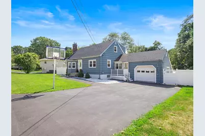 38 Butternut Ln, Methuen, MA 01844 - Photo 1