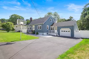 38 Butternut Ln, Methuen, MA 01844 - Photo 1