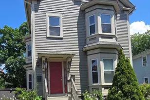 53 Thompson St, Springfield, MA 01109 - Photo 1