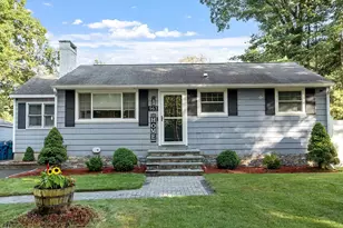 963 South St, Tewksbury, MA 01876 - Photo 1