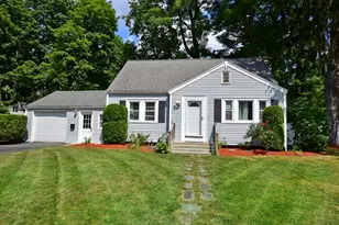 28 Norfolk Pl, Sharon, MA 02067 - Photo 1