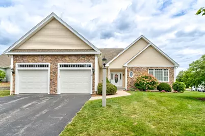 10 Dunrobin Cir #10, Methuen, MA 01844 - Photo 1