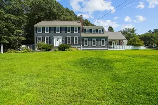 71 Oxford Dr, Franklin, MA 02038 - Photo 1