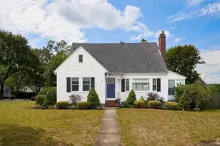 11 Putnam Rd, North Andover, MA 01845 - Photo 1