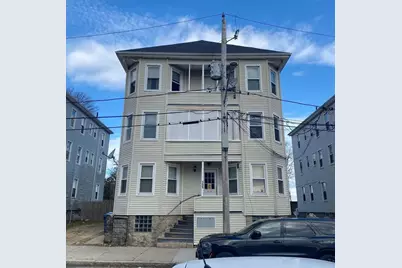 159 Frederick St #2E, New Bedford, MA 02744 - Photo 1