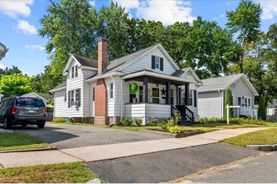 7 Turner St, Springfield, MA 01108 - Photo 1