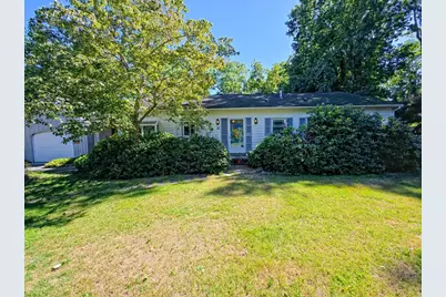 15 Lakewood Dr, Sandwich, MA 02537 - Photo 1