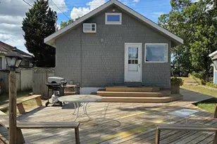 11 Fillmore St, Wareham, MA 02571 - Photo 1