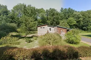 110 Grantwood Dr, Amherst, MA 01002 - Photo 1