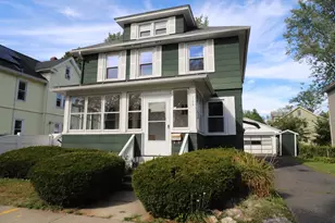 129 Mooreland St, Springfield, MA 01104 - Photo 1