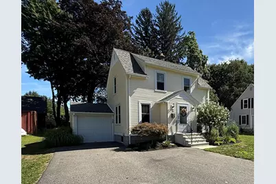 11 Stanley Pl, Agawam, MA 01001 - Photo 1