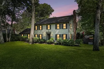 20 Olde Colony Dr, Shrewsbury, MA 01545 - Photo 1