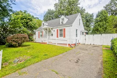 88 Surrey Rd, Springfield, MA 01118 - Photo 1