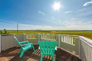 47 Sunset Dr, Newbury, MA 01951 - Photo 1