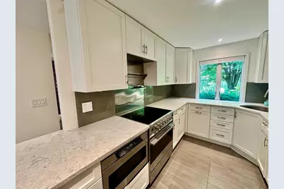 1 Eaton Ct #1, Amherst, MA 01002 - Photo 1