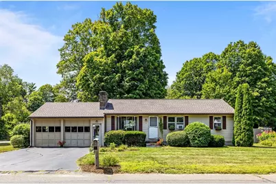 2 Little St, Easthampton, MA 01027 - Photo 1