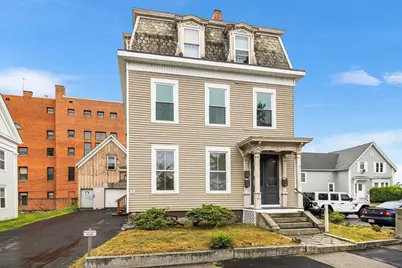 10 Sycamore Street, Worcester, MA 01608 - Photo 1