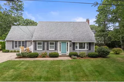 58 Reynolds St, Falmouth, MA 02536 - Photo 1