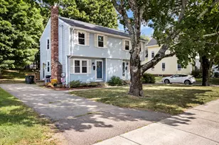 252 Union St, Franklin, MA 02038 - Photo 1