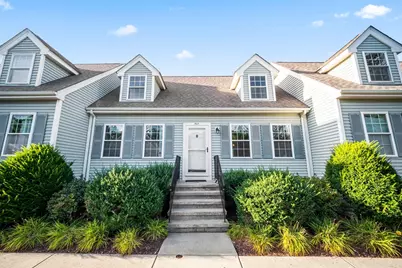 25 W Howard St #D2, Quincy, MA 02169 - Photo 1