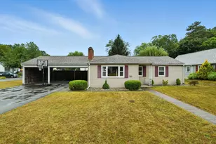 222 Bolton St, Springfield, MA 01129 - Photo 1