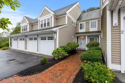 6 Essex Rd. #3, Ipswich, MA 01938 - Photo 1