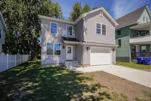 24 Medford St, Springfield, MA 01107 - Photo 1